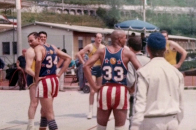 Momento di pausa nelle riprese televisive durante l'esibizione Ignis-Harlem del 8 luglio 1965 a Comerio: si riconoscono Flaborea, Gavagnin e Bufalini